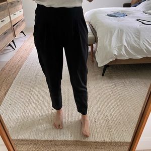 Lululemon tuxedo black pants — size 6